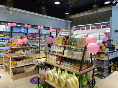 加盟化妆品店与体验式服务 融合小资生活与家电销售的新商机